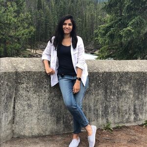 Meet your Posher, Mansi